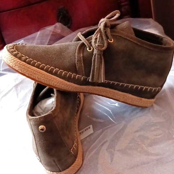 MICHAEL KORS Suede Moccasins type booties - Picture 11 of 14